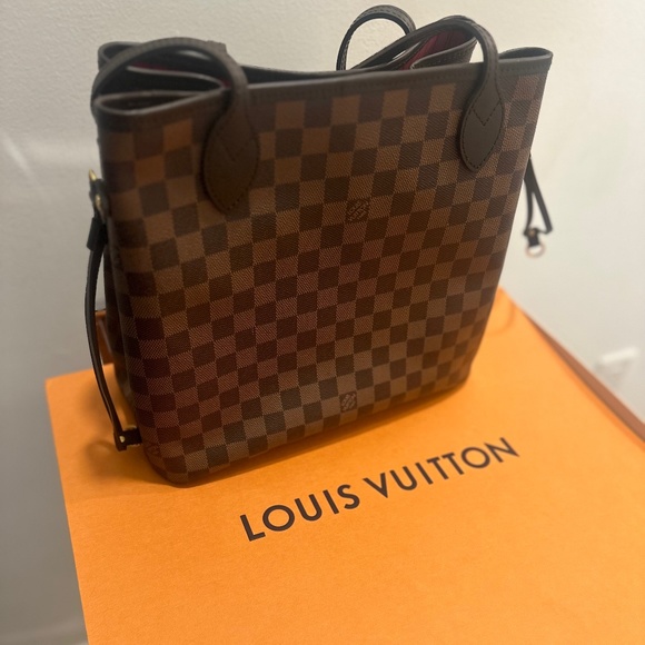 Louis Vuitton Neverfull MM - Picture 1 of 2